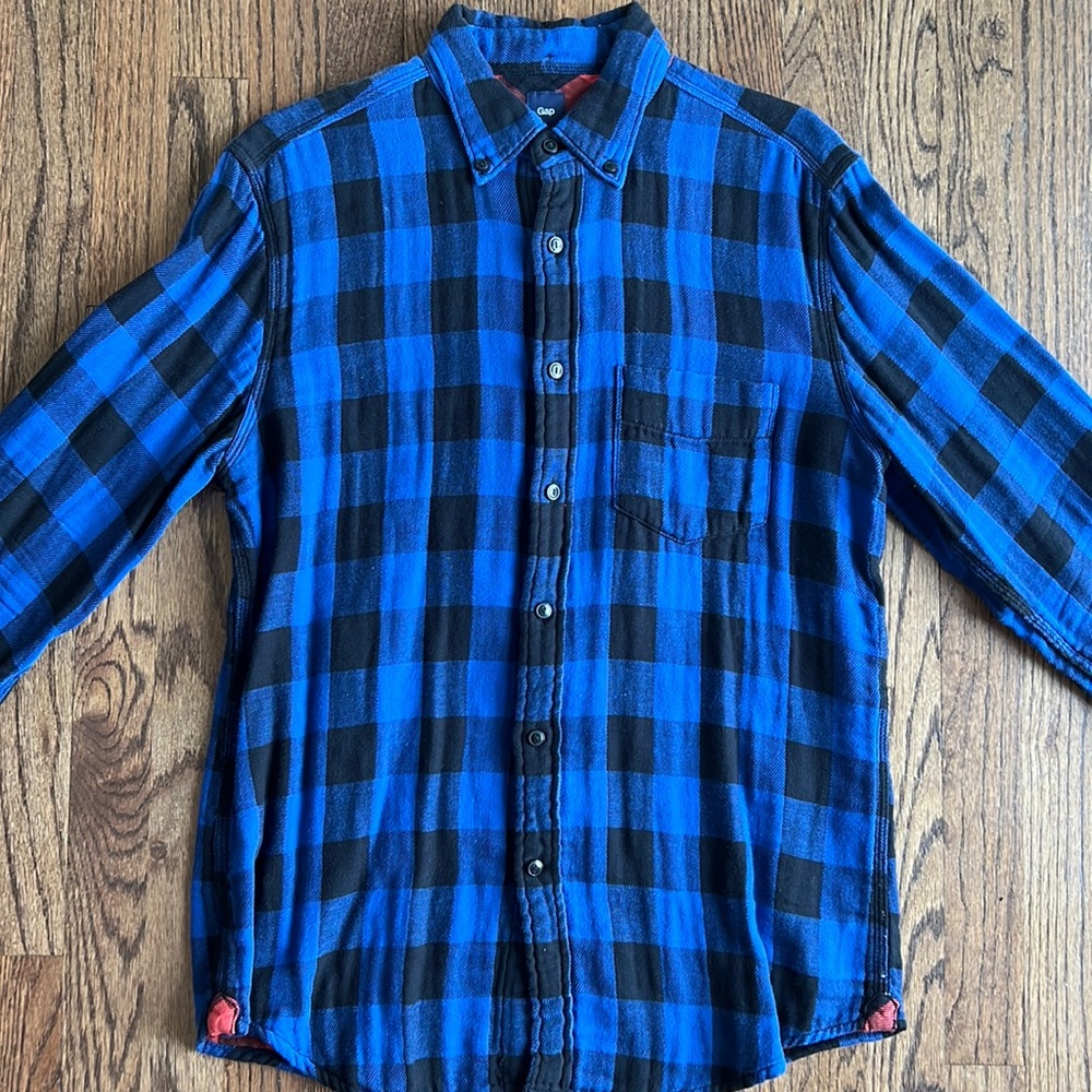 Gap blue and black flannel, medium
